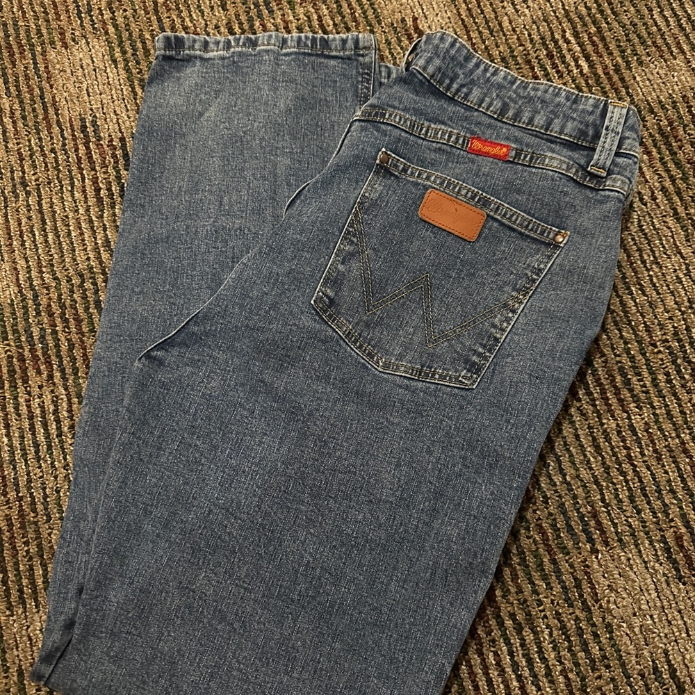 Wrangler Women’s Blue Jeans